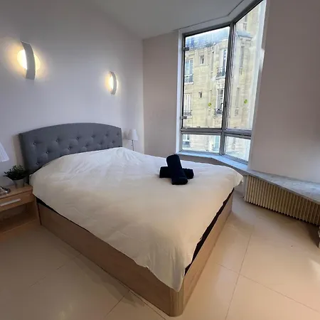 Tour Eiffel Beaugrenelle